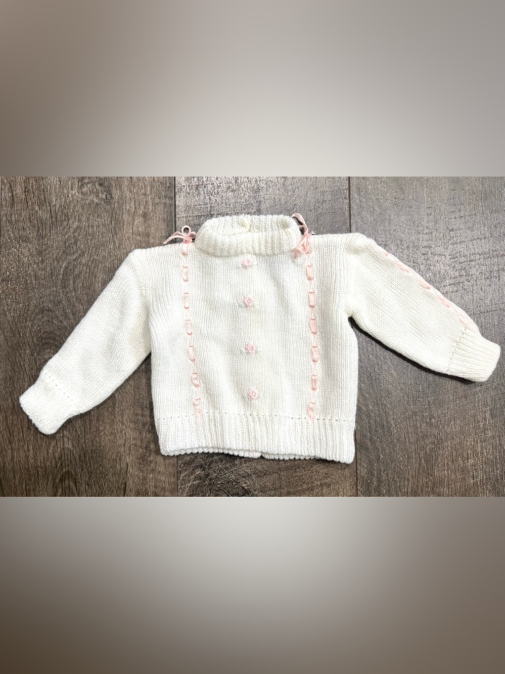 Vintage baby girl knit sweater with flower & ribbon detail 3-6m